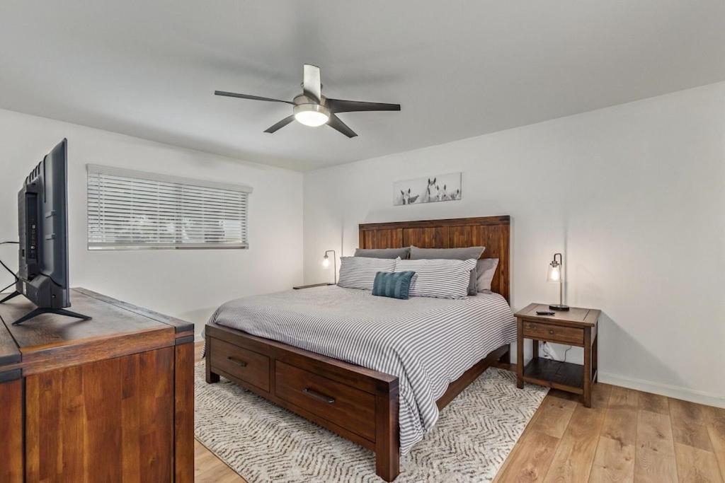 New Remodeled Home On Golf Course メサ エクステリア 写真